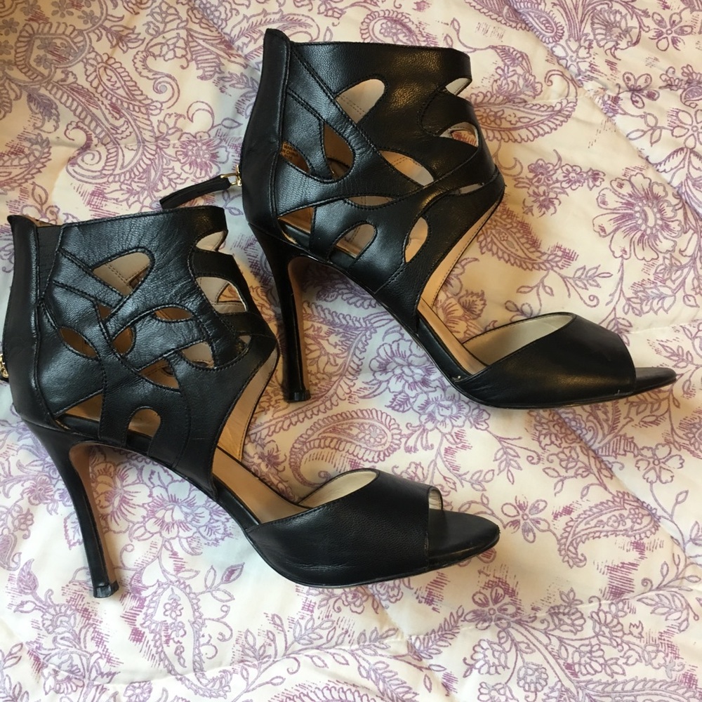 Nine West Black Leather Heels 🖤👠